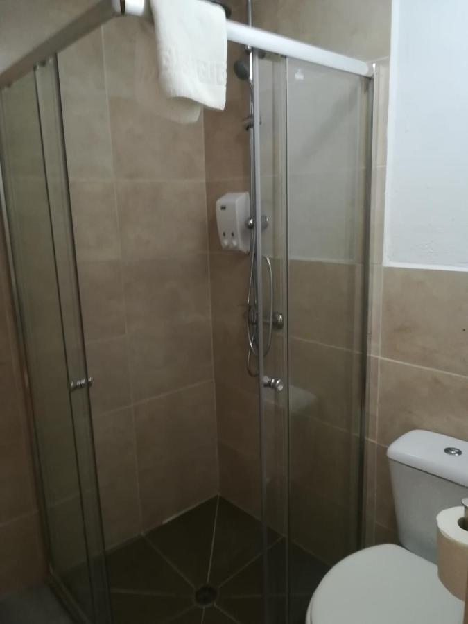 Hostal The Monkey Room Marbella Exterior photo